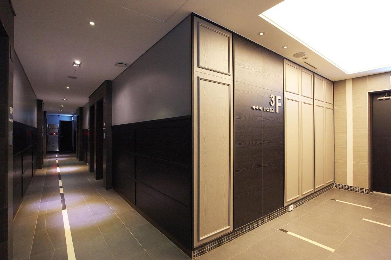 Yeongdeungpo Lifestyle F Hotel Seoul Exterior photo