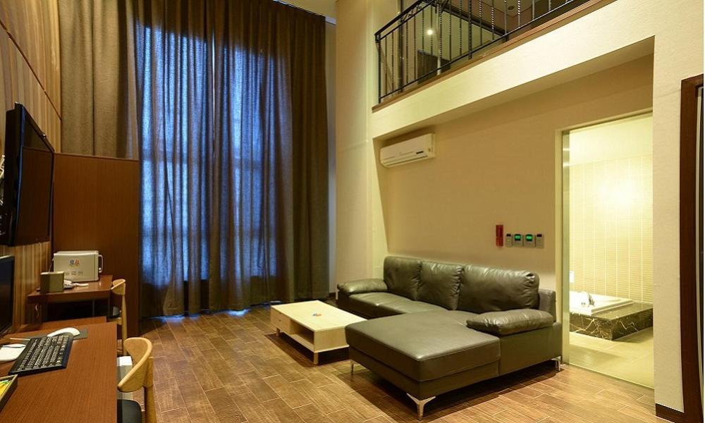 Yeongdeungpo Lifestyle F Hotel Seoul Exterior photo